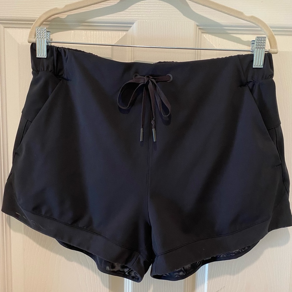 Lululemon Women’s Black Drawstring 3” Shorts - Size 10